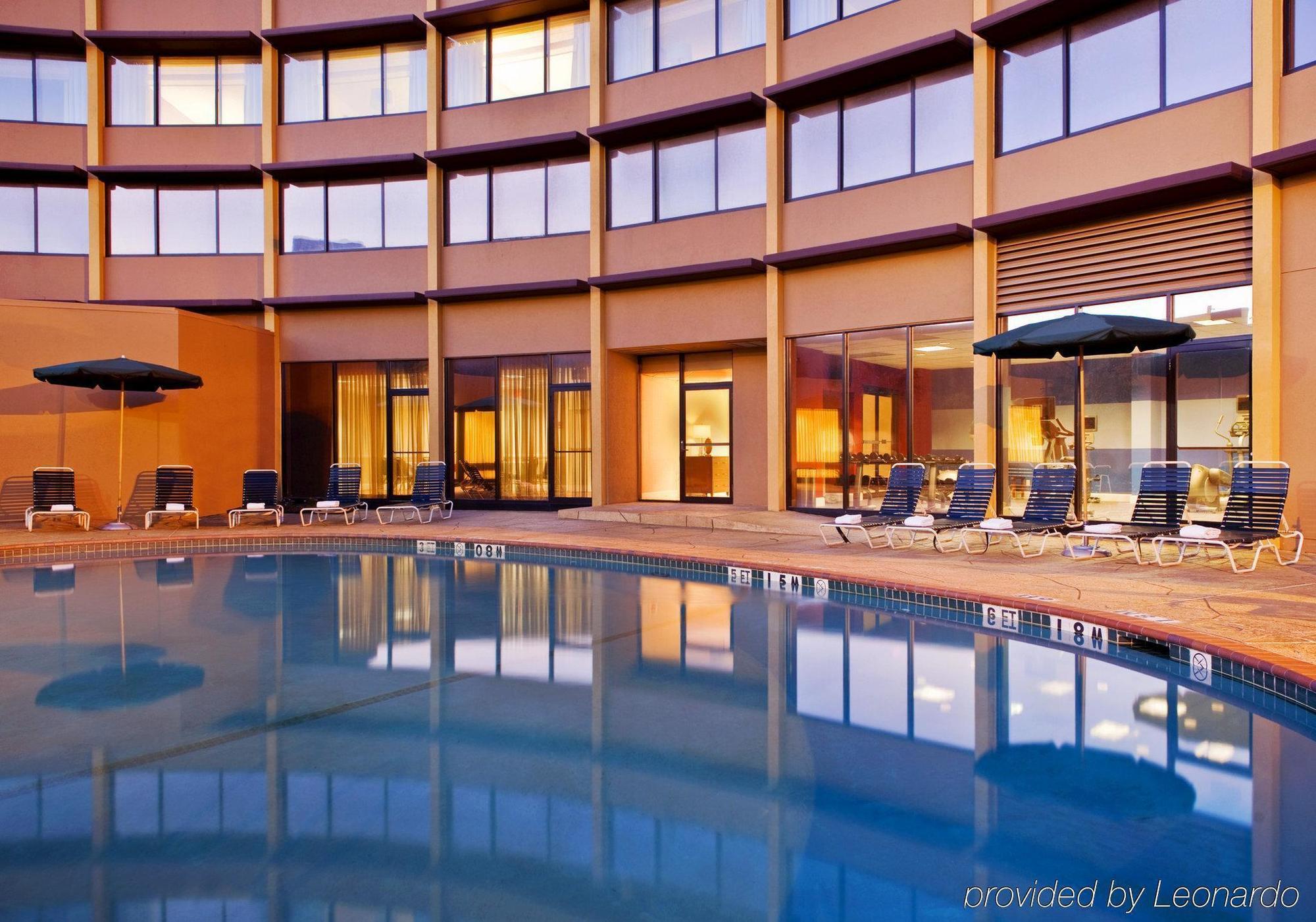 Four Points By Sheraton Greenway Plaza